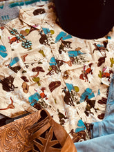 Load image into Gallery viewer, Women’s pearl snap