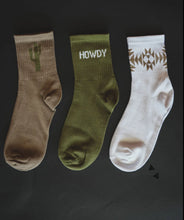 Load image into Gallery viewer, Howdy socks