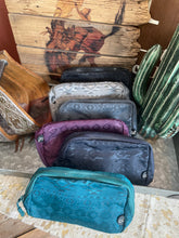 Load image into Gallery viewer, Western bum bags