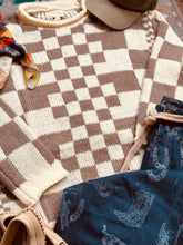 Load image into Gallery viewer, Checkered Sweater