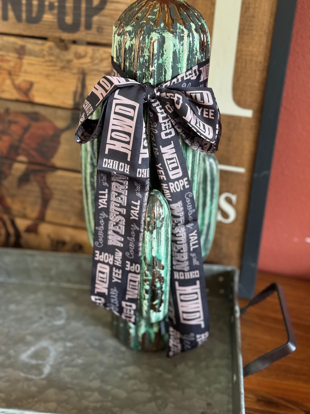 Western twilly scarf