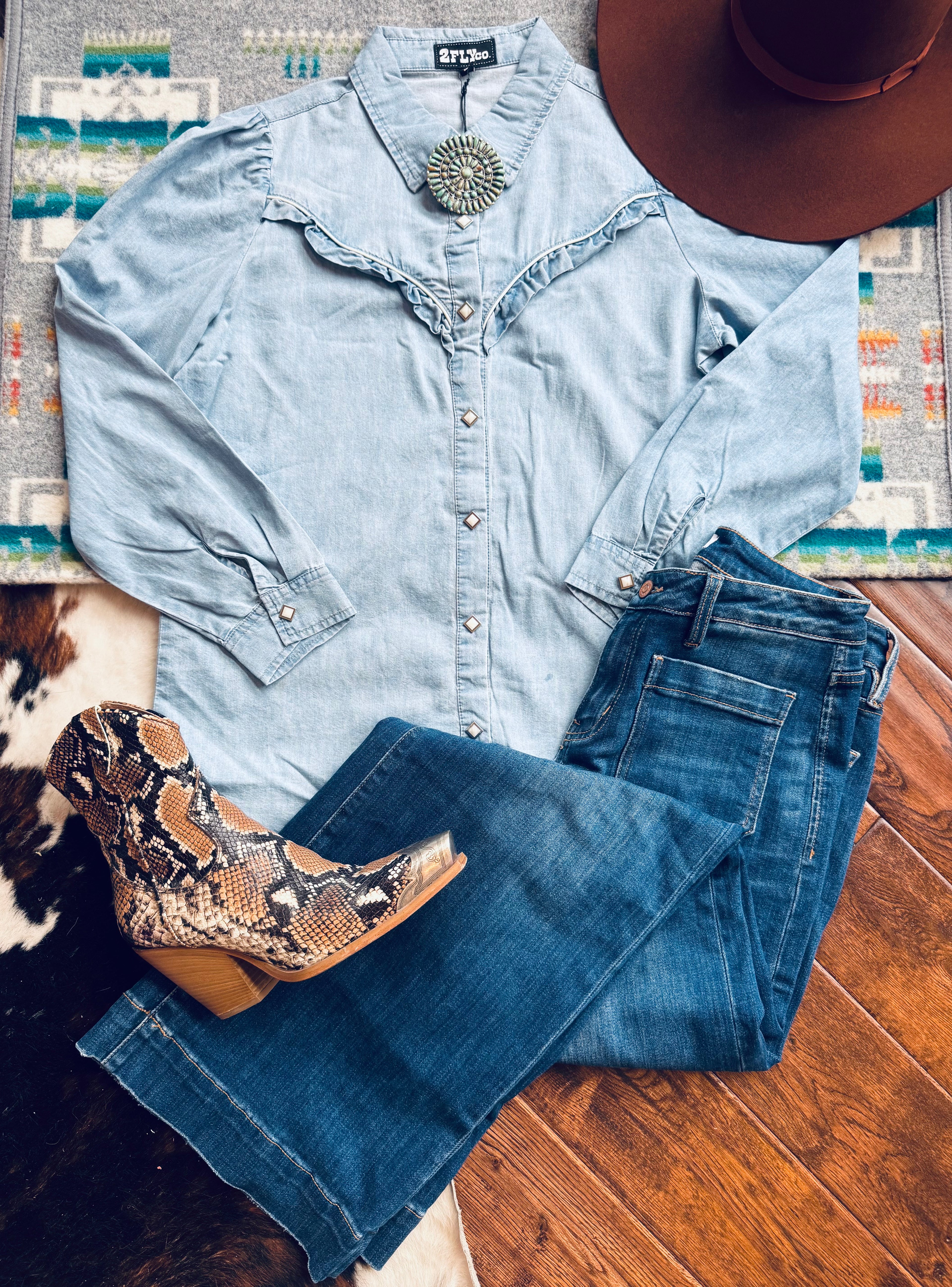 Western women’s button up