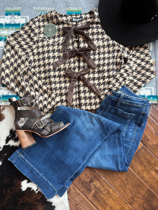 Western toe front top