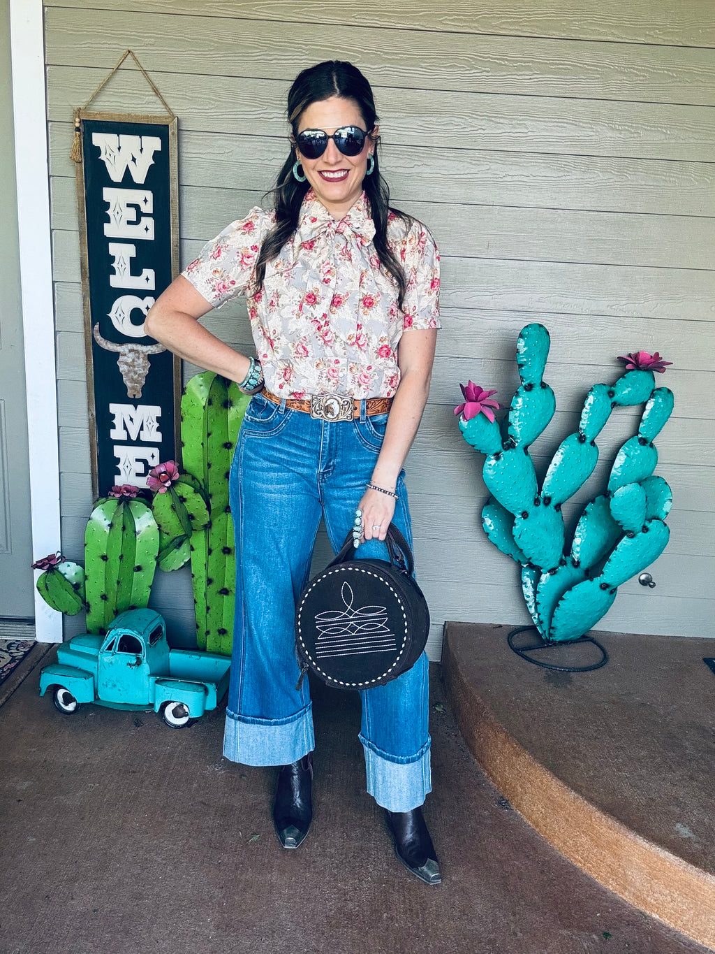 Women’s floral western top