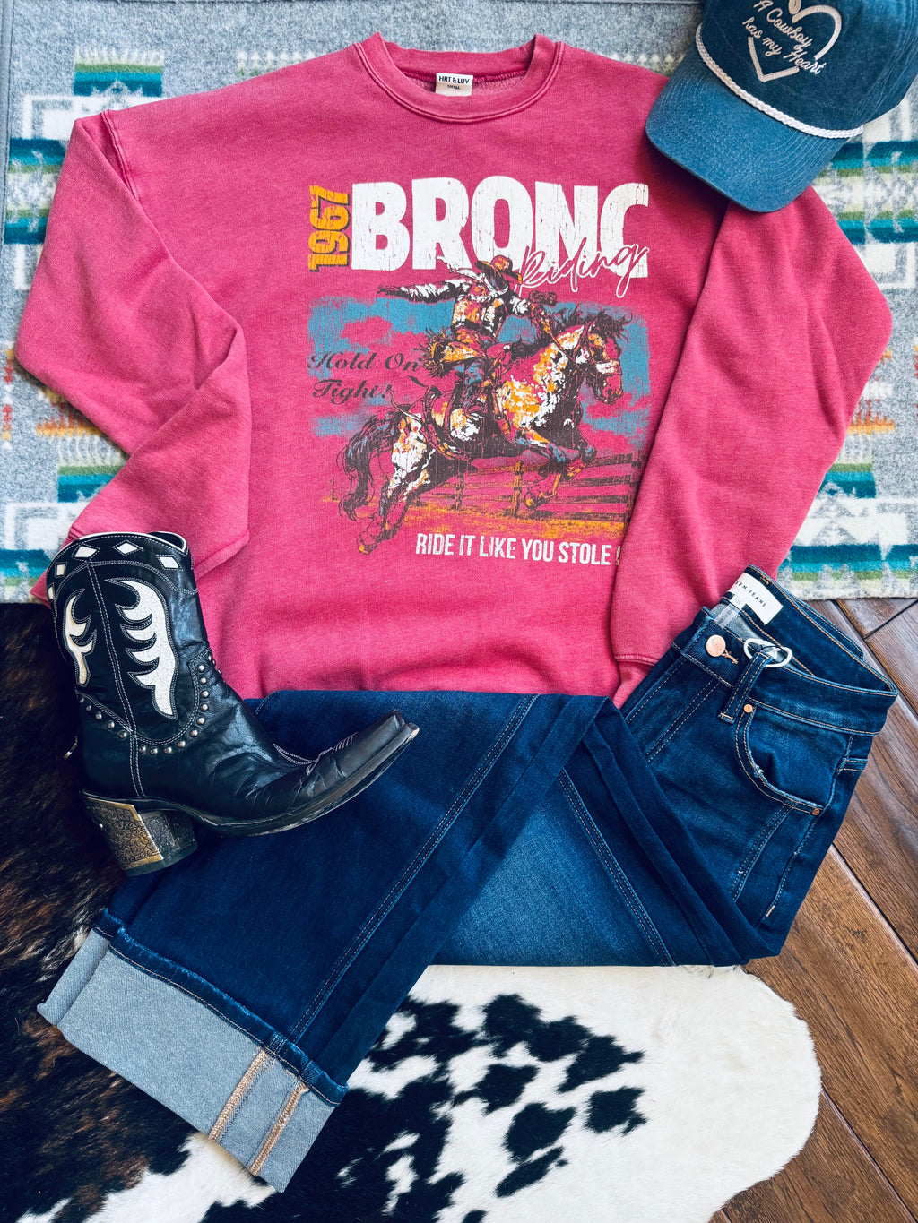 Women’s western clothing store 