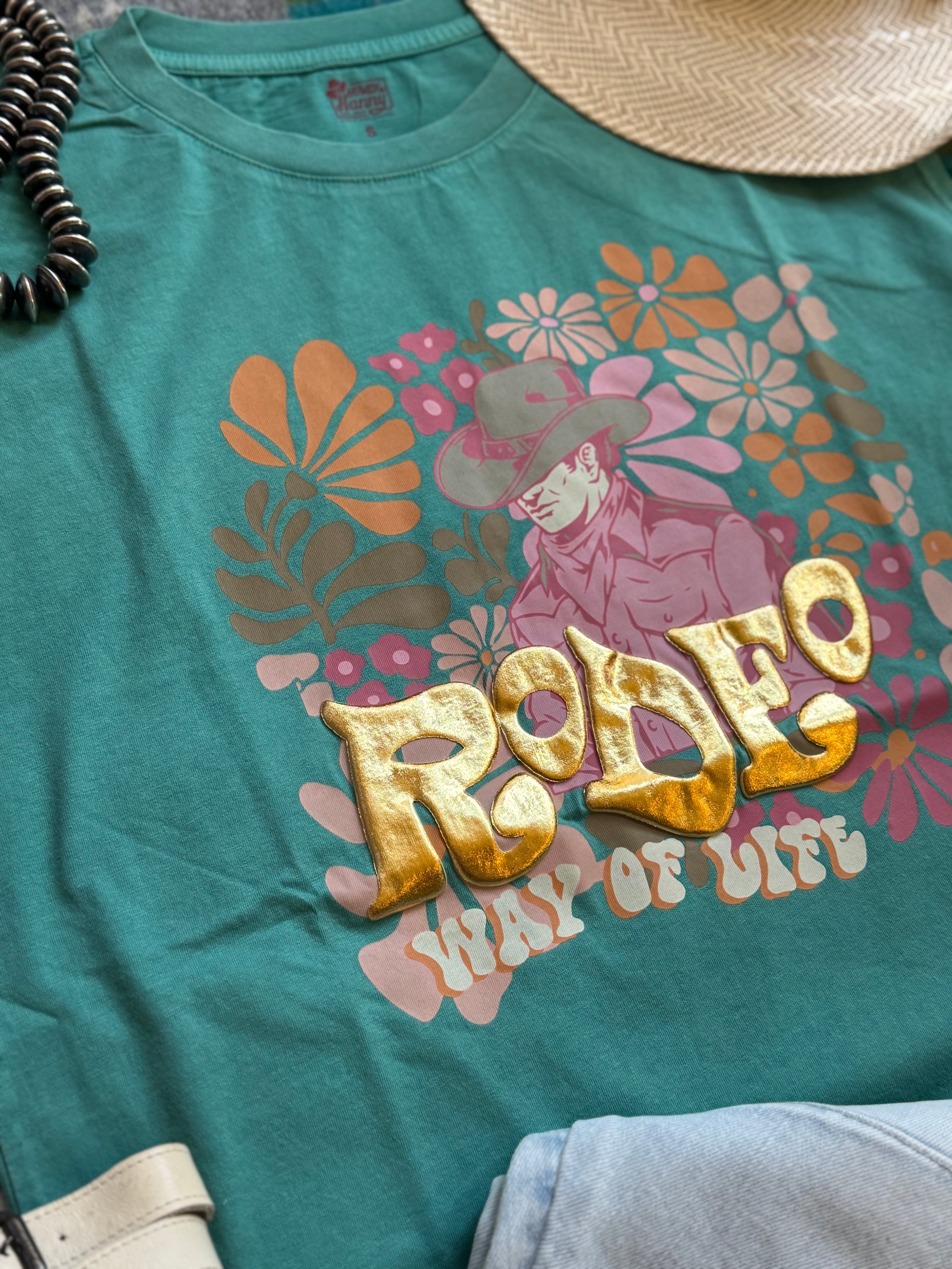 Western alternative fashion 