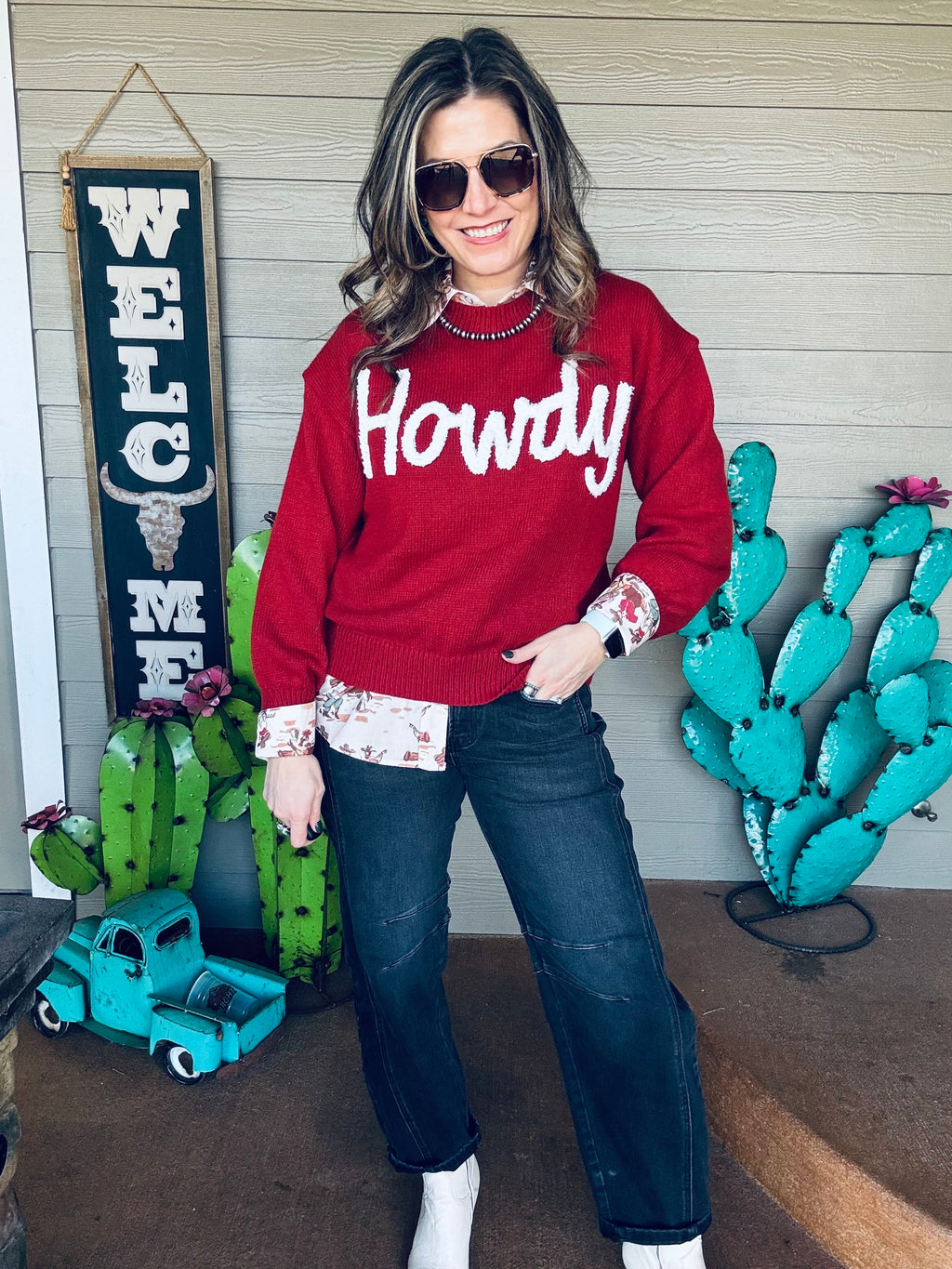 Red puff howdy sweater