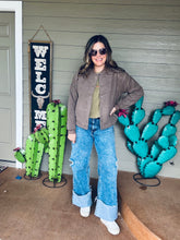 Load image into Gallery viewer, Wool jacket 
