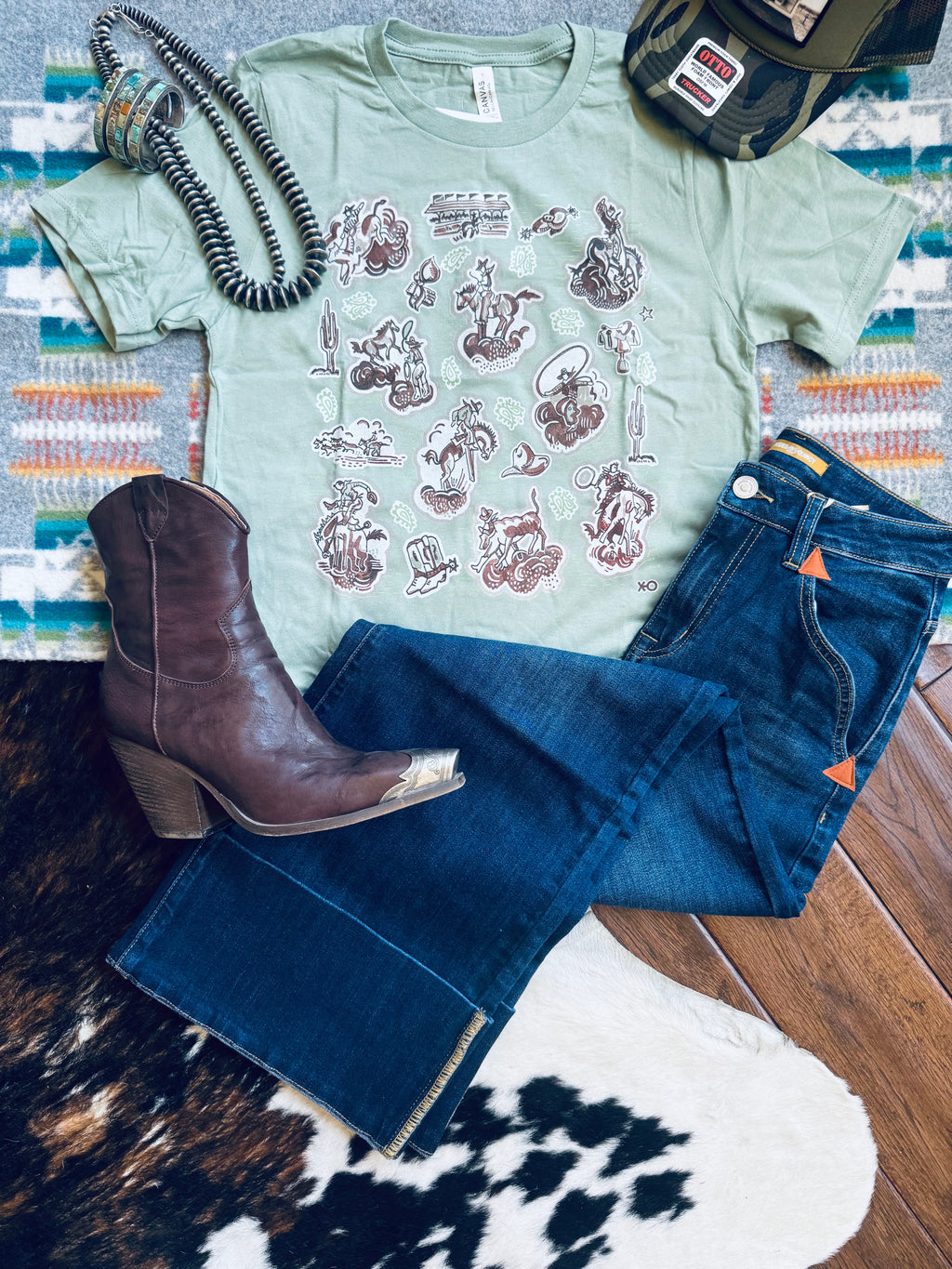 Cowboy themed vintage retro western graphic tee shirt 