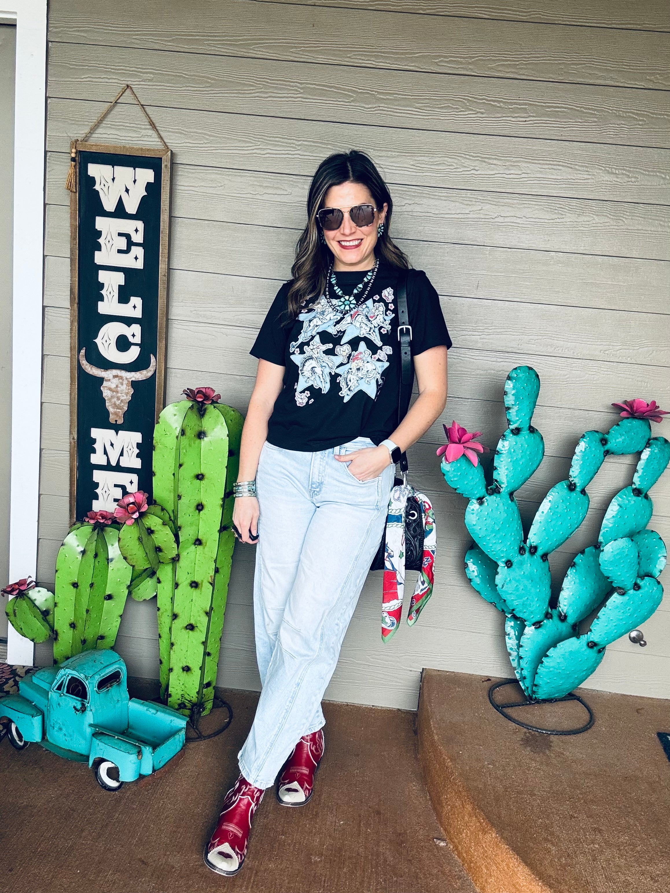 Western graphic tee style 