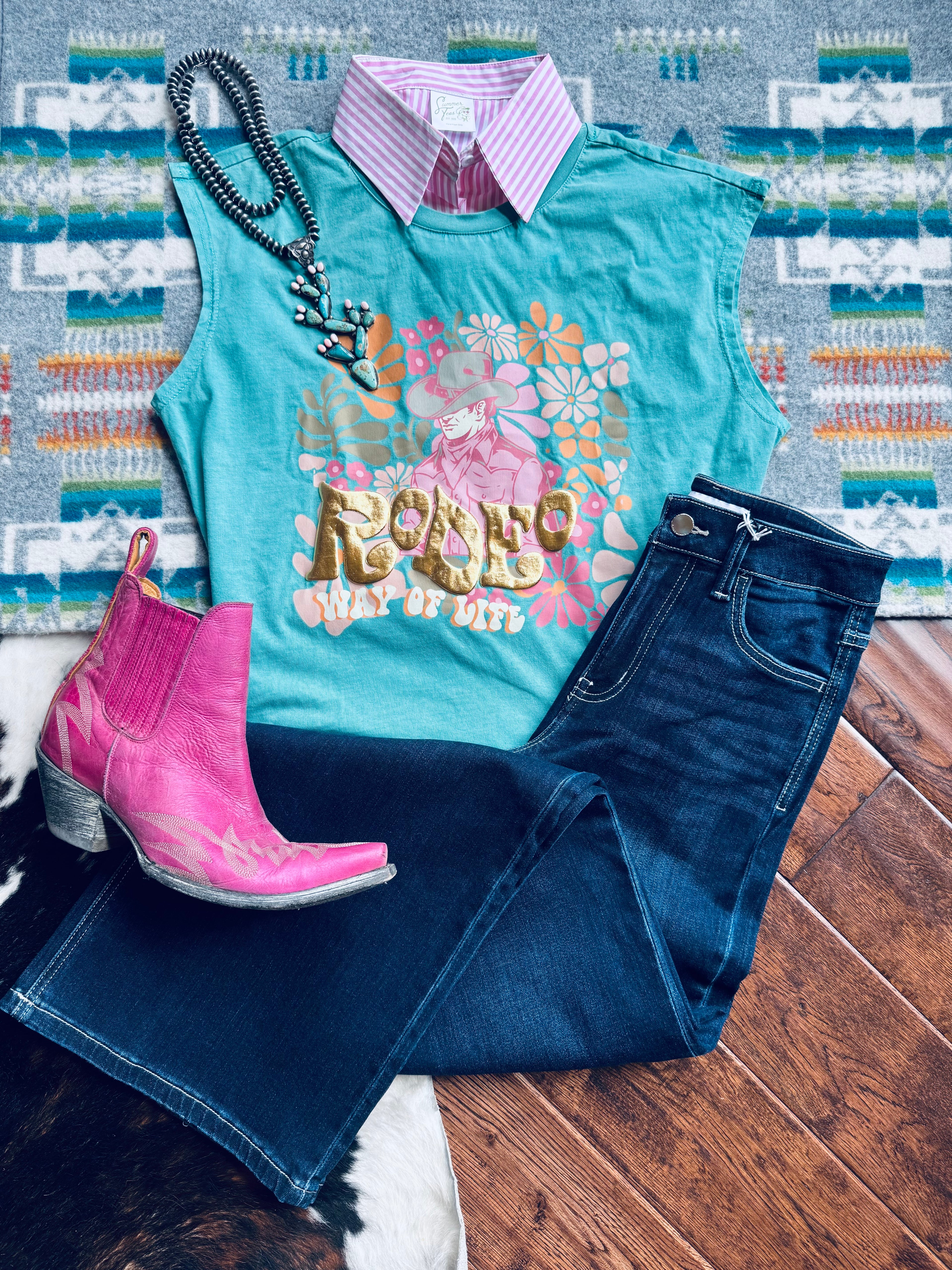 Western women’s fashion 