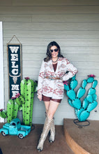 Load image into Gallery viewer, Western women inspiration
