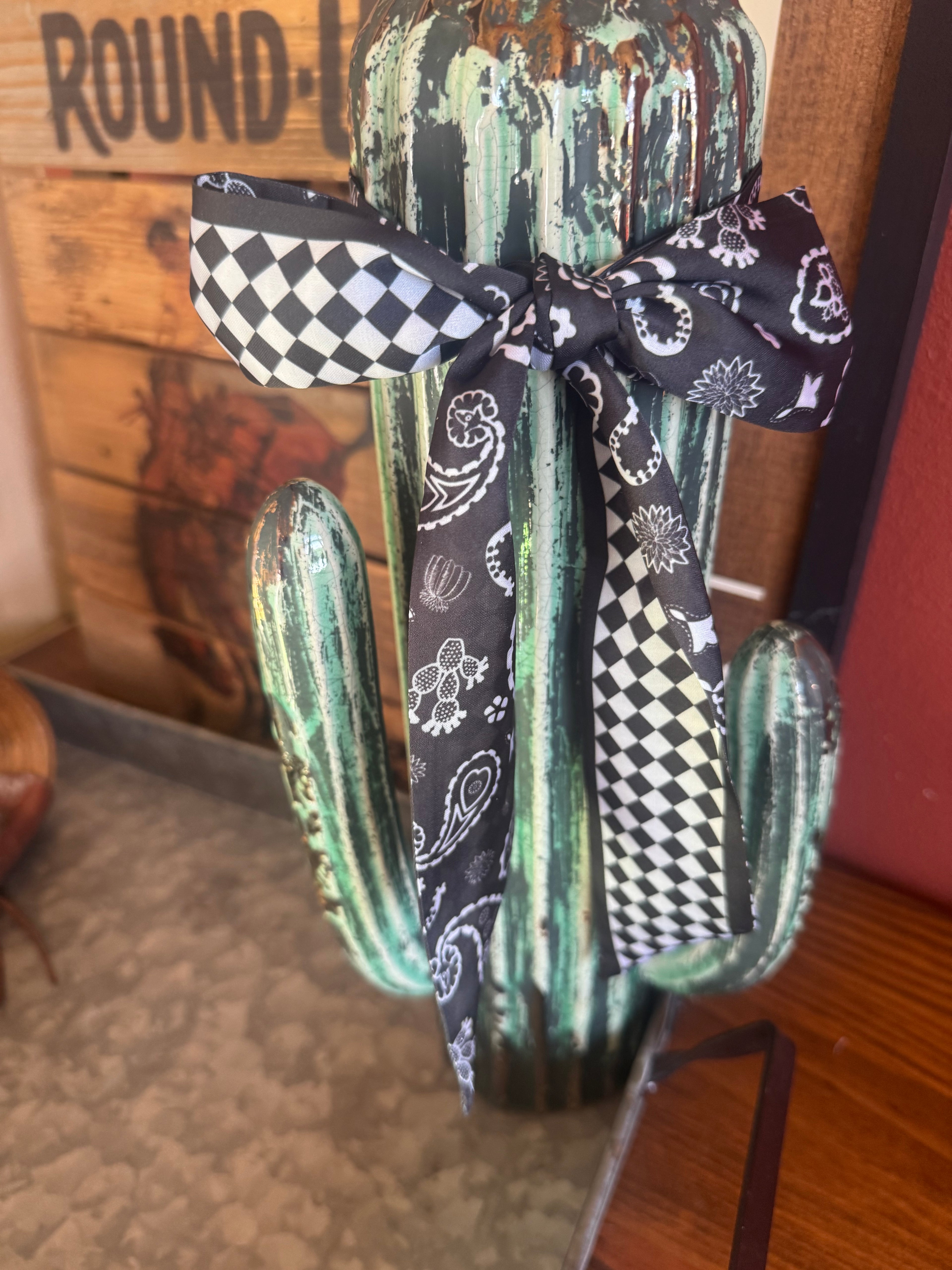 Black western twilly 