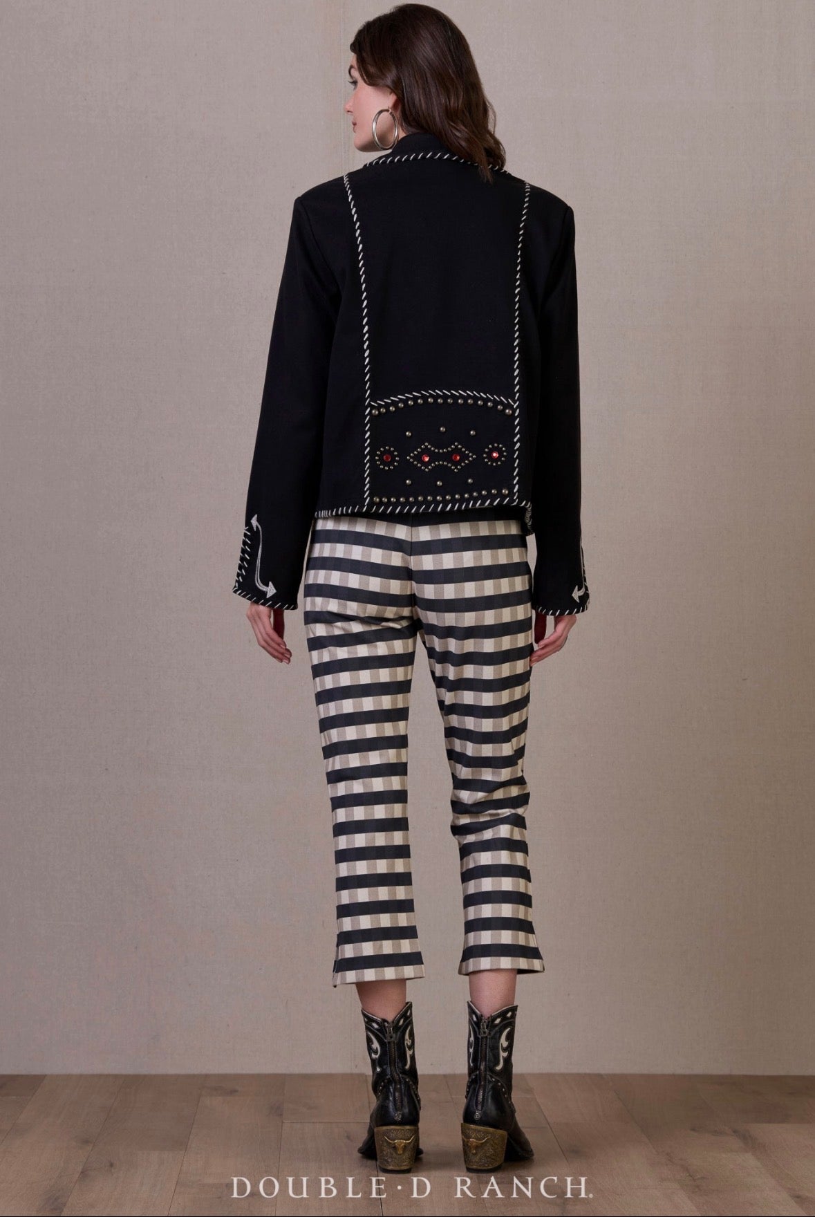 Double d ranch outfits