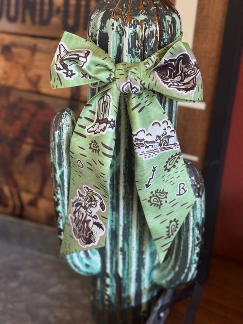 Retro western inspired accessories 